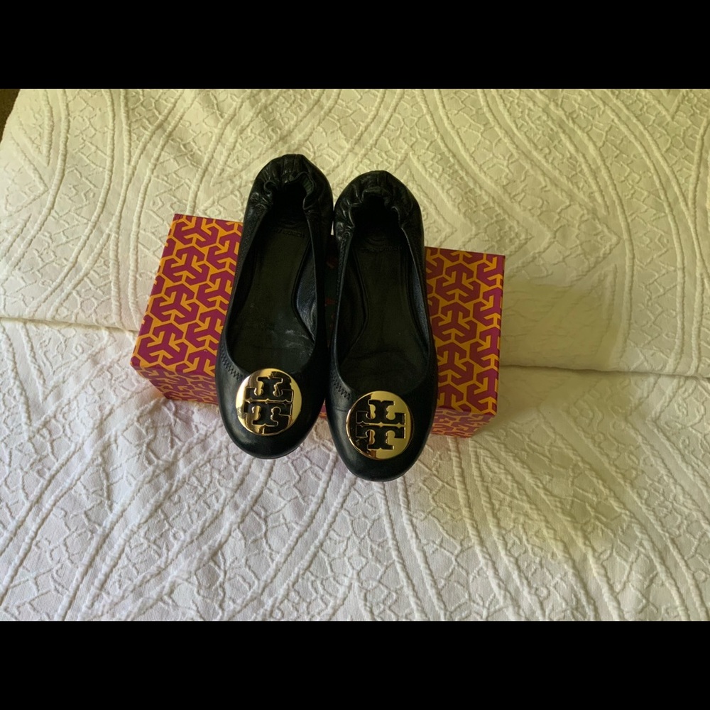 TORI BURCH REVA FLATS